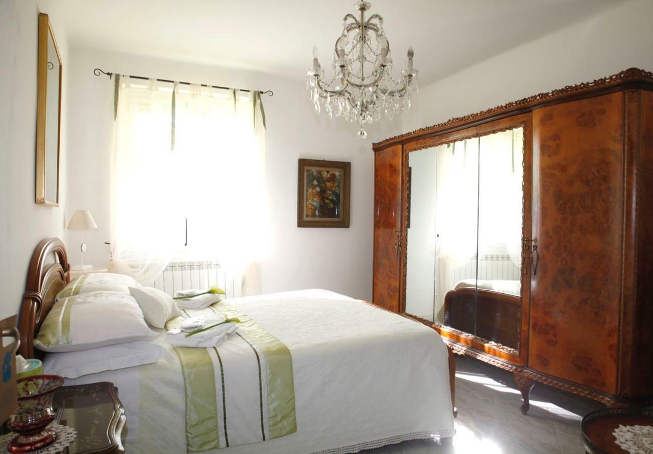 B&B Peverello Castelnuovo Magra Extérieur photo